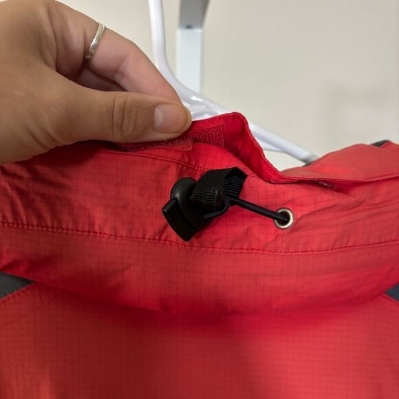 LL BEAN size large men’s Red and Gray Outdoor Jacket packable hood - Picture 8 of 10